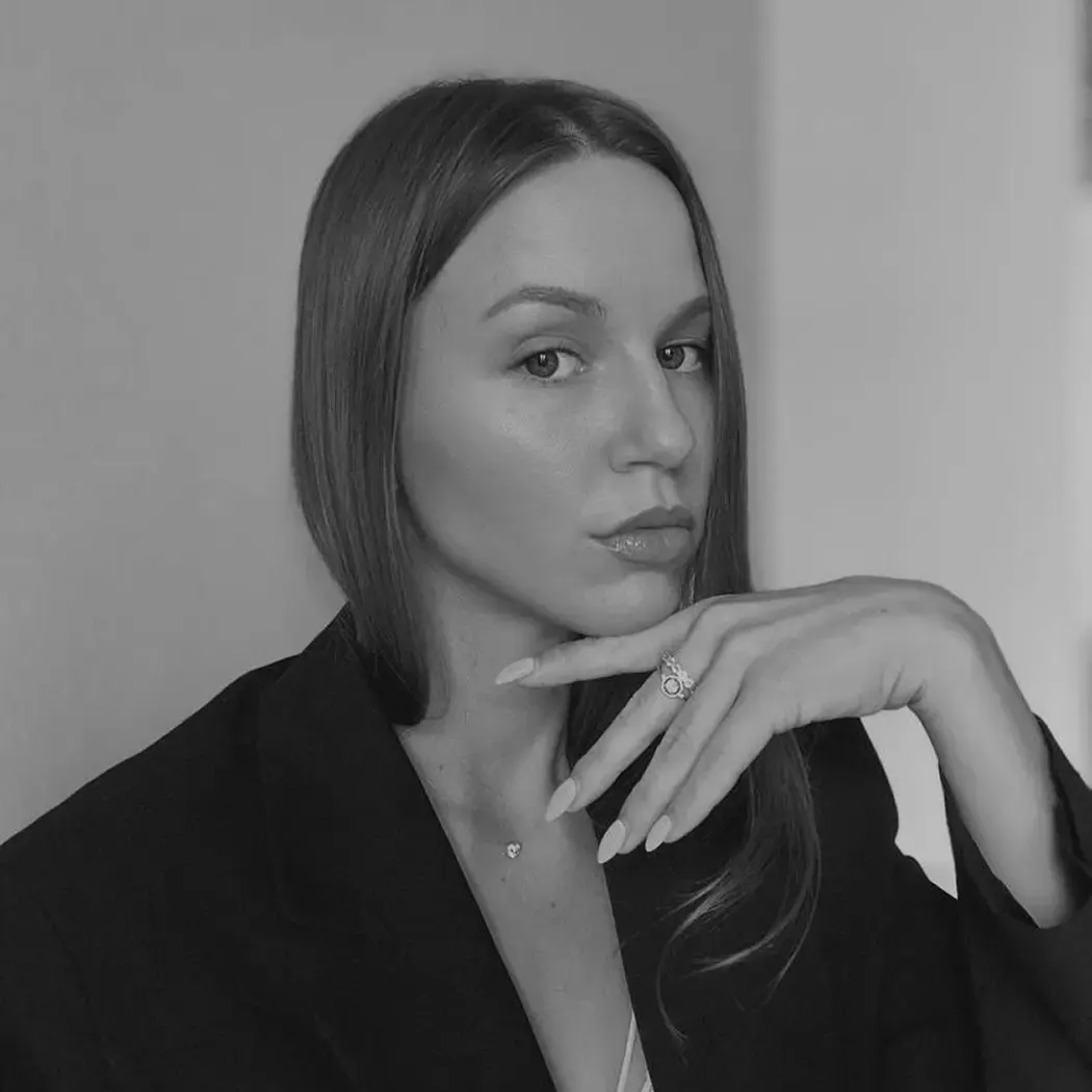 Алена Харитонова